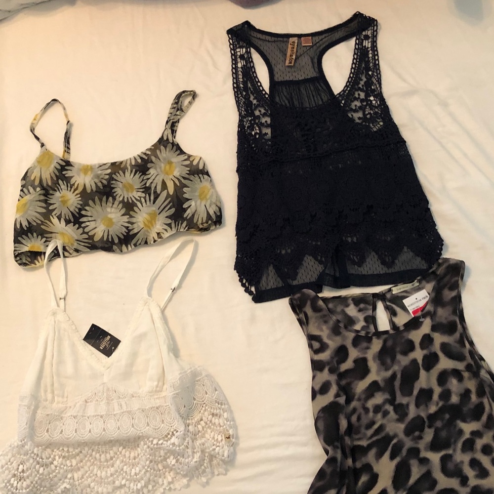 CROP TOP LOT (4) Hollister EDC leopard blue